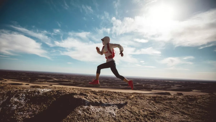 Μακροζωία: Πέντε χρόνια περισσότερο ζουν όσοι καλύπτουν 1.600 μέτρα σε λιγότερο από 4′ – Τι έδειξε έρευνα