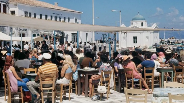 Slow Vacation: Γιατί πρέπει να επιστρέψουμε στο παραδοσιακό μεσογειακό καλοκαίρι