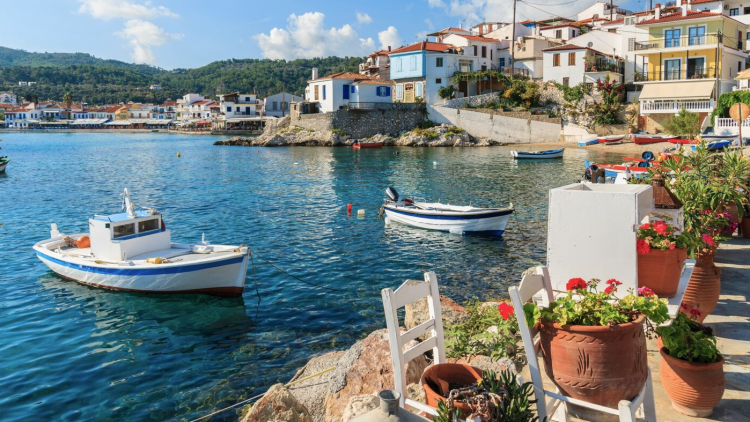 «Ήλιος, πολιτισμός, περιπέτεια»: Ελληνικό νησί ανάμεσα στους κορυφαίους ευρωπαϊκούς προορισμούς για το καλοκαίρι