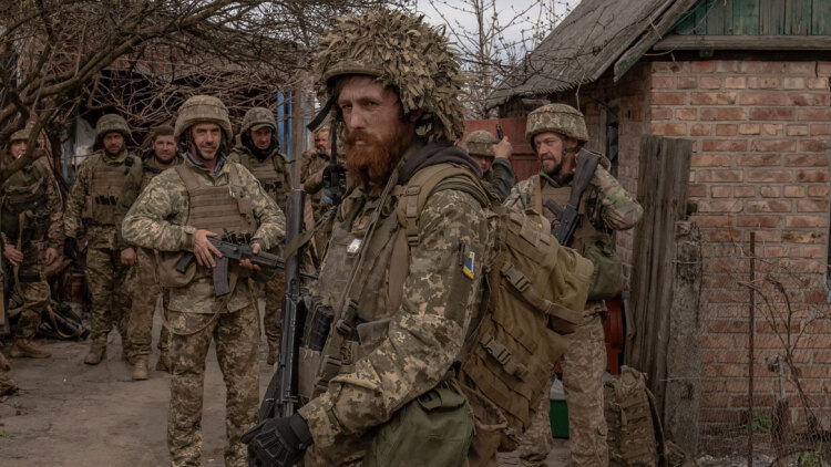 Ο ουκρανικός στρατός λέει ότι ανέκτησε από τη Ρωσία τον έλεγχο περιοχών στο νοτιοανατολικό και ανατολικό μέτωπο