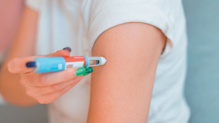 Παχυσαρκία: Τα πασίγνωστα φάρμακα που φέρνουν την επανάσταση (και) στην αντιμετώπιση των εθισμών