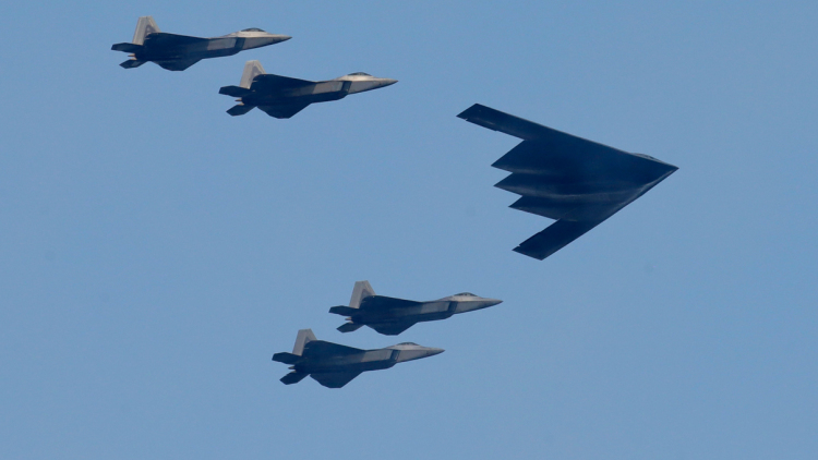 Οι ΗΠΑ φέρεται να χρησιμοποίησαν βομβαρδιστικά αεροσκάφη B-2 στις επιθέσεις κατά του Ιράν