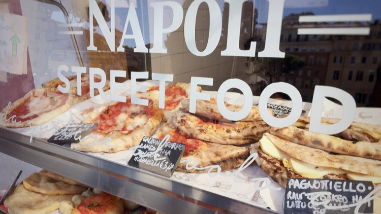 Food Safari για pizza, pasta, fritta και babà-δες στη Νάπολη
