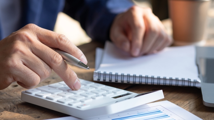 Πόθεν Έσχες: Λήγει η προθεσμία, τι αλλάζει φέτος
