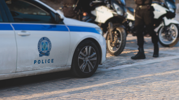 Aστυνομική επιχείρηση σε Ασπρόπυργο και Μάνδρα με 9 συλλήψεις, ξηλώθηκαν καλώδια για ρευματοκλοπή