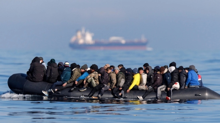 Στις πρώην αποθήκες Σκουλούδη η προσωρινή κλειστή δομή μεταναστών στο Ηράκλειο, στόχος να λειτουργήσει μέσα στον Ιούλιο