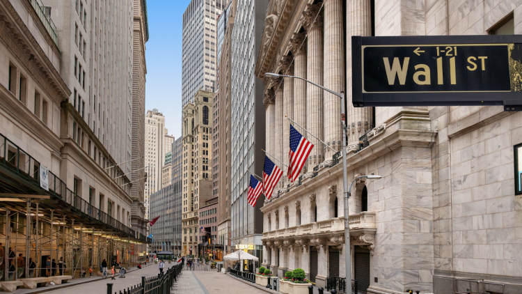 Μικρές απώλειες στη Wall Street – Κομβικός ο ρόλος των πετρελαϊκών τιμών
