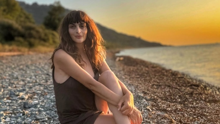 Μαρία Κωνσταντάκη: Οι διακοπές στη Σαμοθράκη και το ηλιοβασίλεμα