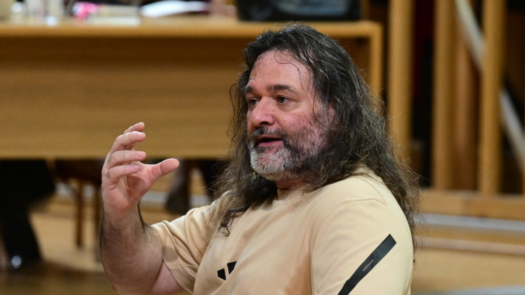 «Δεν γνώριζα τον Ρουπακιά» είπε ο Λαγός στη δίκη της Χρυσής Αυγής