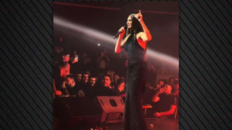 Ρία Ελληνίδου: Το σεξιστικό σύνθημα σε εμφάνισή της και η αντίδραση της τραγουδίστριας