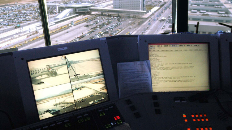 Στην παλαιότητα του εξοπλισμού αποδίδει η Ένωση Ελεγκτών Εναέριας Κυκλοφορίας το χάος στον FIR Αθηνών