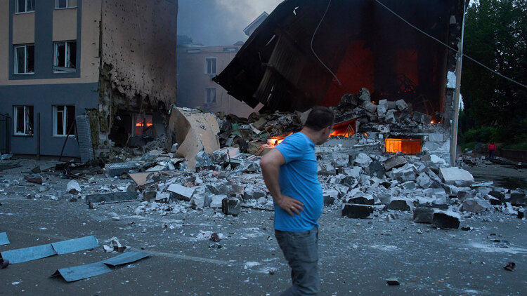 Ουκρανία: Σχέδιο 800 δισ. δολαρίων για την «ευημερία» μετά τον πόλεμο εξετάζουν Ευρώπη και ΗΠΑ 