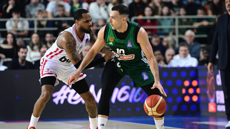 Ολυμπιακός - Παναθηναϊκός 56-72 (Δ' περίοδος): Ξεφεύγουν στο σκορ οι πράσινοι,  Live ο τελικός 