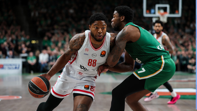 Ζάλγκιρις - Ολυμπιακός 28-31 (Β' περίοδος):  Ερυθρόλευκο προβάδισμα στο Κάουνας, Live 