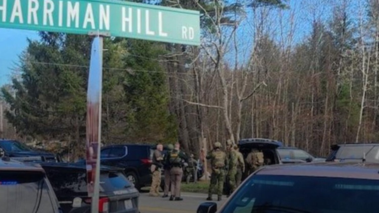 Τραυματίστηκε αστυνομικός σε πυροβολισμούς στο Νιου Χάμσαϊρ, ανθρωποκυνηγητό για τον εντοπισμό του δράση 