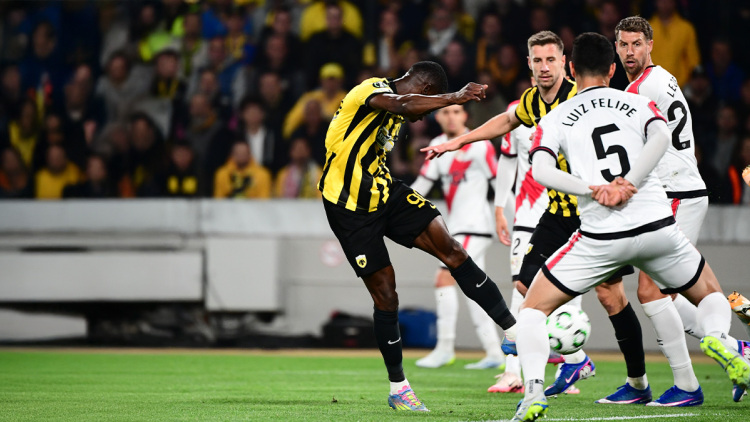 ΑΕΚ - Ράγιο Βαγιεκάνο 1-0 (Α' ημίχρονο): Γρήγορο προβάδισμα για την Ένωση, live ο προημιτελικός του Conference League