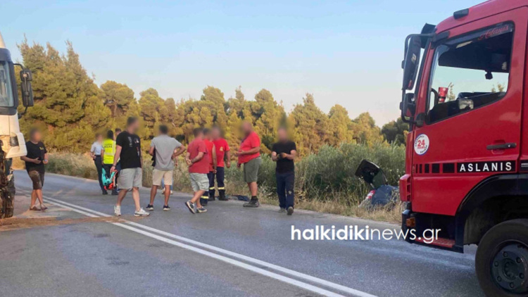 Τραγωδία στην Χαλκιδική: Νεκροί μητέρα και βρέφος σε τροχαίο με βυτιοφόρο, σοβαρά τραυματίες ο σύζυγος και ένα ακόμη ανήλικο παιδί