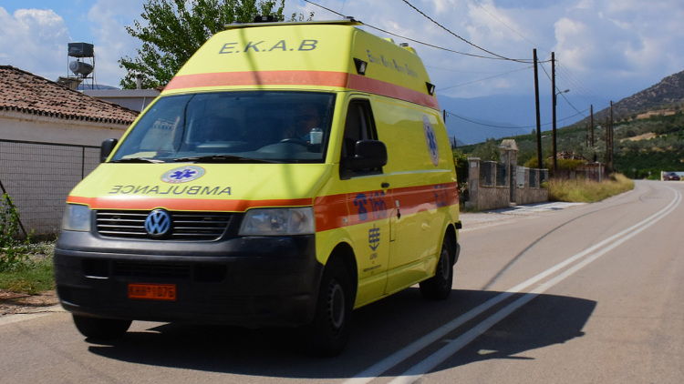 Τραγωδία στην Χαλκιδική: Νεκροί μητέρα και βρέφος σε τροχαίο με βυτιοφόρο, σοβαρά τραυματίες ο σύζυγος και ένα ακόμη ανήλικο παιδί
