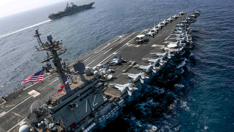 272 ημέρες χωρίς ανάσα: Το USS Abraham Lincoln επιστρέφει στις ΗΠΑ με 5.000 εξαντλημένους ναύτες – Ο εφιάλτης πάνω στο αεροπλανοφόρο