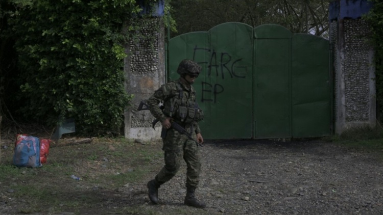 Λεγεωνάριος ξέφυγε από Κολομβιανούς αντάρτες και περπατούσε τέσσερις ημέρες για να σωθεί 