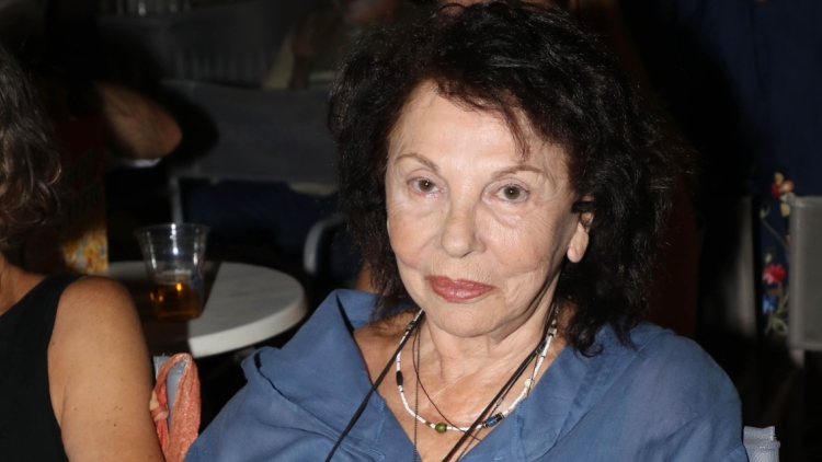 Η πρώτη δημόσια εμφάνιση της Μπέτυς Λιβανού μετά τον θάνατο του συζύγου της Γιώργου Πανουσόπουλου, δείτε φωτογραφίες