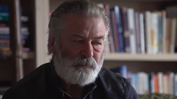 Άλεκ Μπάλντουιν: Αν μου έλεγαν ότι, αν ανέβω στο Έβερεστ, η Χαλίνα Χάτσινς θα «επιστρέψει», θα είχα ήδη ετοιμάσει τα πράγματά μου