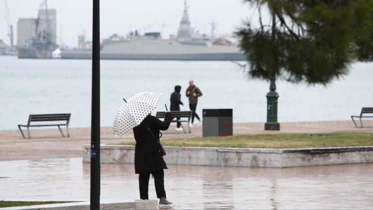 Νέο δελτίο επικίνδυνων καιρικών φαινομένων για ισχυρές καταιγίδες σε 9 περιοχές σήμερα, που υπάρχει «κόκκινος συναγερμός» για την 28η Οκτωβρίου 