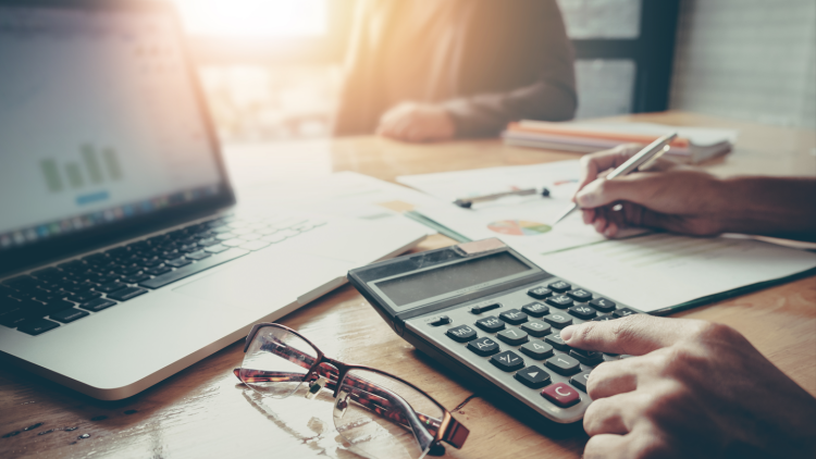 Έρχεται φορολοταρία με έπαθλο 100.000 ευρώ, πώς θα αυξήσετε τις πιθανότητες να κερδίσετε
