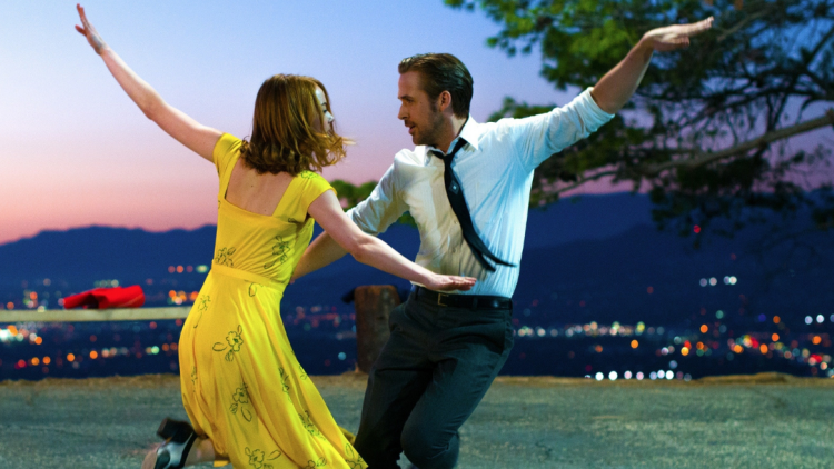 Επανακυκλοφορεί η αφίσα της ταινίας La La Land, η διόρθωση στο χέρι του Ράιαν Γκόσλινγκ