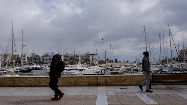 Έρχεται ψυχρή εισβολή από την Ουκρανία, 10°C κάτω ο υδράργυρος, θυελλώδεις άνεμοι σε Αιγαίο και Ιόνιο - Η πρόγνωση για την Αττική 
