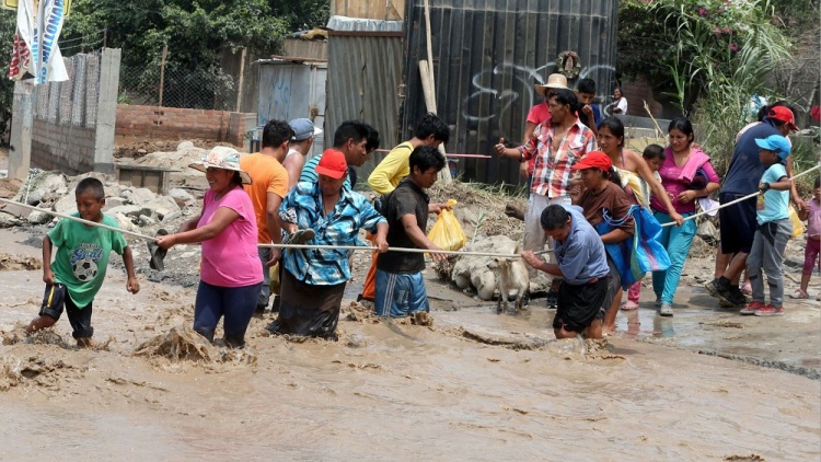 Περού: Τουλάχιστον 6 νεκρούς έχει αφήσει το πέρασμα του κυκλώνα «Γιάκου»