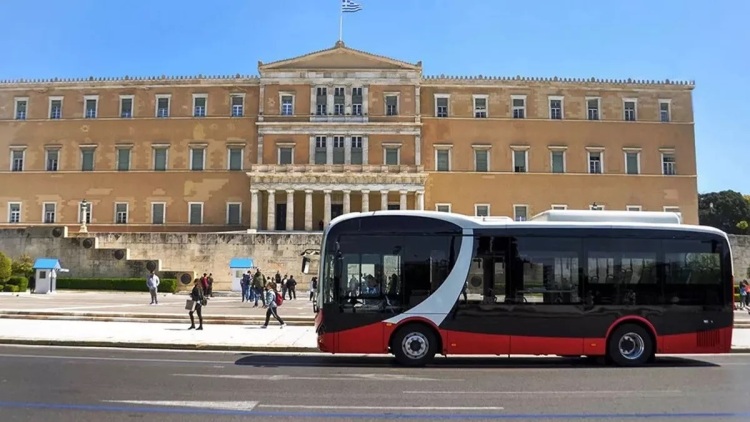 Σε ισχύ το θερινό πρόγραμμα λειτουργίας των ΜΜΜ, τι αλλάζει για τους επιβάτες το καλοκαίρι
