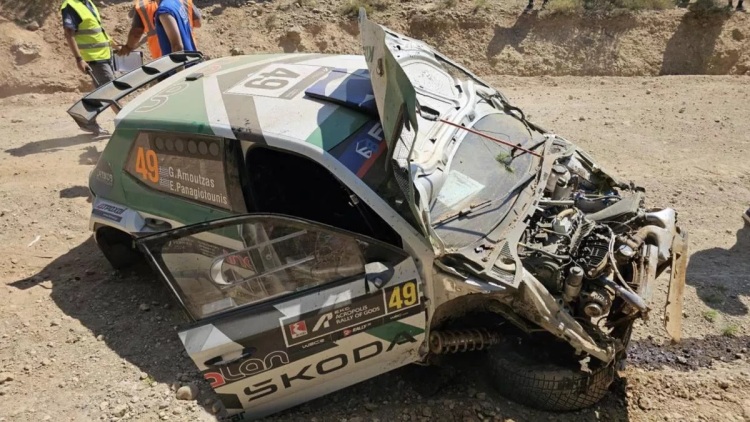 Video: Τρομακτικό ατύχημα Ελλήνων στο ΕΚΟ Ράλλυ Ακρόπολις