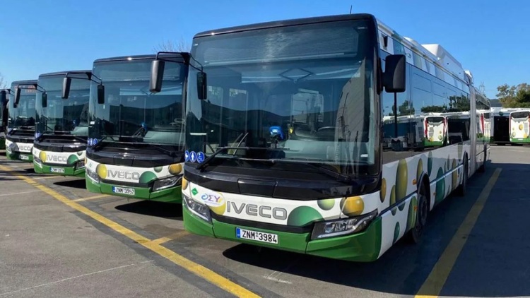 Λεωφορεία αύριο (17/12): Ποιες ώρες θα κυκλοφορούν και πότε θα κάνουν στάση εργασίας οι οδηγοί