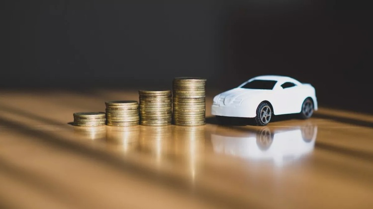 Πόσες ημέρες δουλεύουμε για να πληρώνουμε τους φόρους;