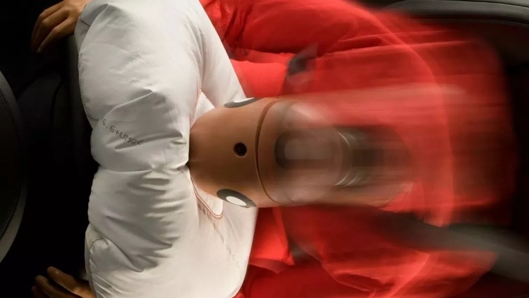 Ελαττωματικοί αερόσακοι στοίχισαν οκτώ θανάτους