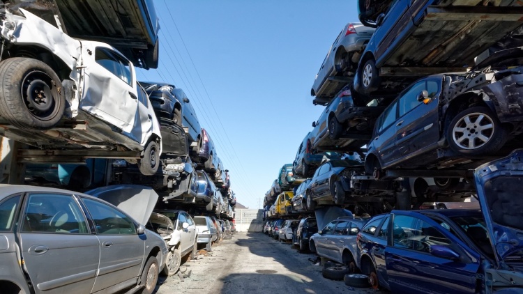 Έρχεται σοκ στους κατόχους παλαιών αυτοκινήτων