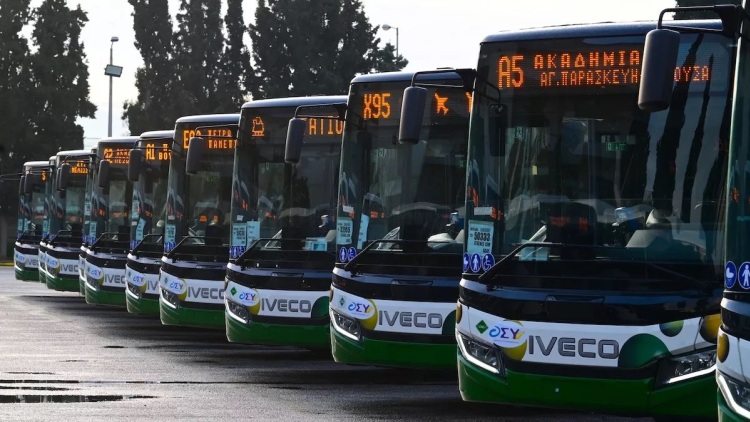 Ιδού τι έγραψαν οι κάμερες των λεωφορείων