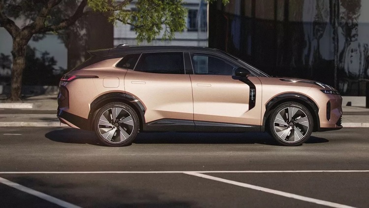 9+1 αυτοκίνητα με κορυφαία αυτονομία για μεγάλα ταξίδια