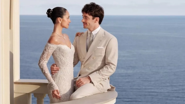 Video: Ο γάμος της χρονιάς