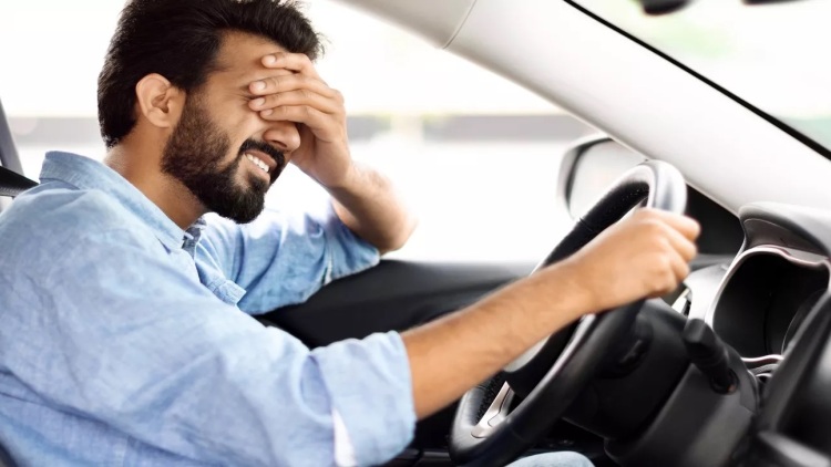 Αλλάζουν όλα στα διπλώματα οδήγησης - Ποιοι οδηγοί δε θα οδηγούν τη νύχτα; 