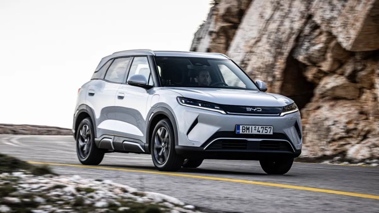 Δοκιμάζουμε το νέο BYD Atto 2 - Πόσο κοστίζει;