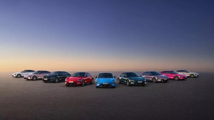 Έσπασε ταμεία αυτό το αυτοκίνητο με 15.000 παραγγελίες σε 8 ώρες