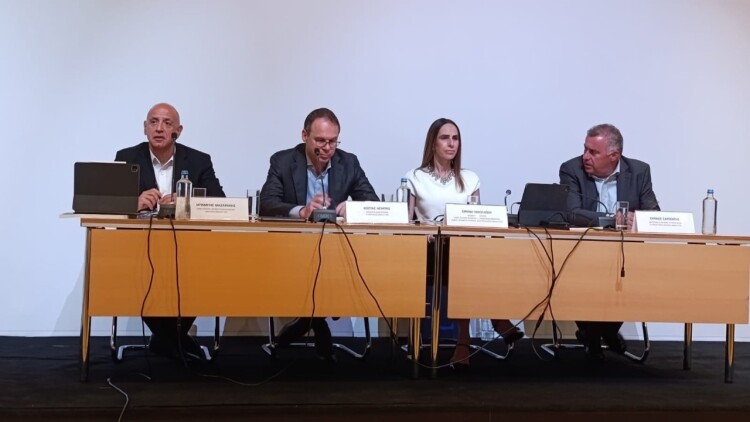 Νεμπής: Στην Ελλάδα τα δίκτυα ήταν, είναι και θα είναι ταυτόσημα με τον ΟΤΕ