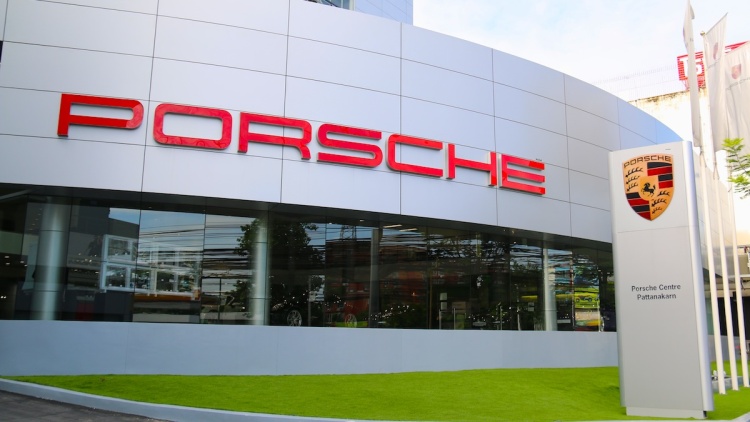 Πόσα παίρνουν οι εργαζόμενοι στην Porsche
