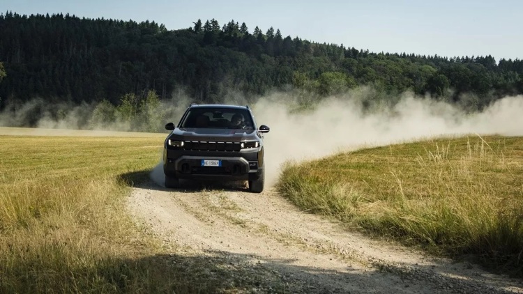 Αποστολή στη Γερμανία: Οδηγούμε τα νέα Jeep Compass e-Hybrid Plug-In & 4xe (+video)