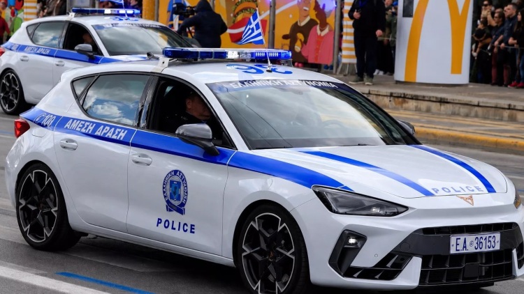 Το «κόλπο» για το μποτιλιάρισμα κοστίζει 150 ευρώ και 40 ημέρες χωρίς δίπλωμα - Πότε φτάνει στον εισαγγελέα