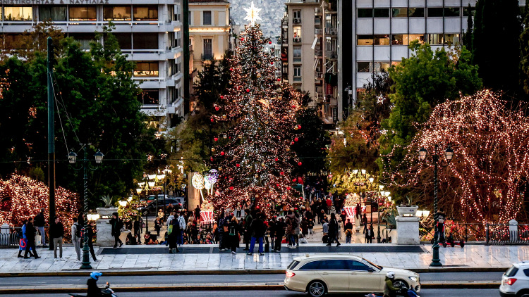 Καιρός: Βροχές από το Σάββατο,  οι δύο διαταραχές του καιρού και οι περιοχές που θα επηρεάσουν - Πώς θα κάνουμε Χριστούγεννα, Πρωτοχρονιά