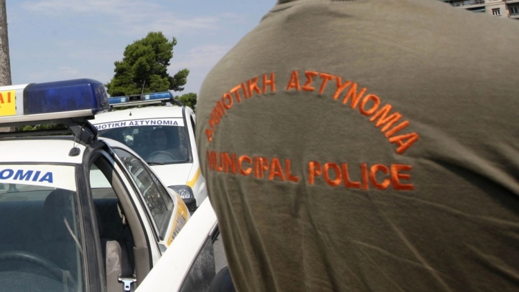 Σύλληψη δύο εκπαιδευόμενων δημοτικών αστυνομικών για ναρκωτικά στα Γρεβενά
