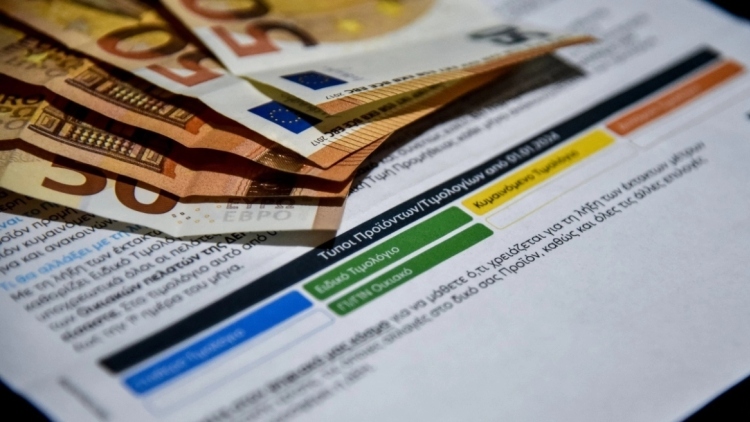 ΔΕΗ: Σταθερό μπλε με 11,5 λεπτά και οριακή αύξηση 7% στα πράσινα για τον Οκτώβριο